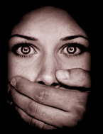 Le donne devono tacere
