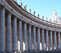 Manifesti di libri proibiti nel colonnato di piazza san Pietro